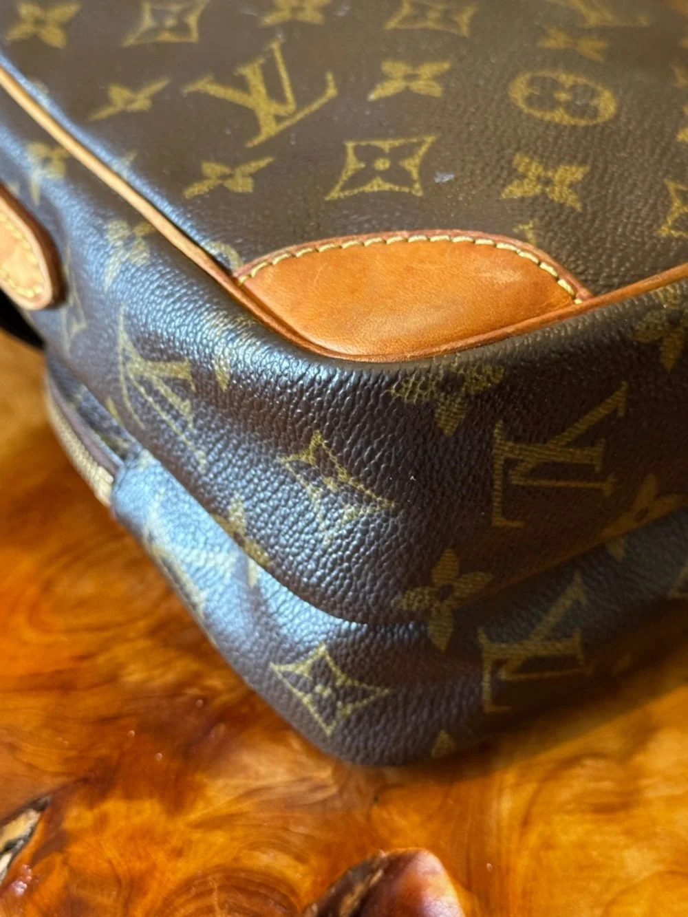 Louis Vuitton Crossbody monogram bag DANUBE vintage 2003 - Picture 8 of 17